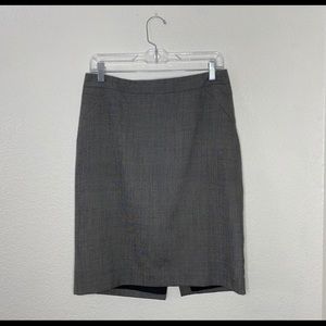 Ann Taylor Gray Midi Skirt Size 6